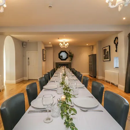 Cartmel Old Grammar Holiday home *